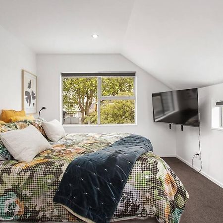 Convenient Urban Townhouse 2 Carparks Available Apartman Christchurch Kültér fotó