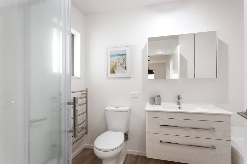 Convenient Urban Townhouse 2 Carparks Available Apartman Christchurch Kültér fotó